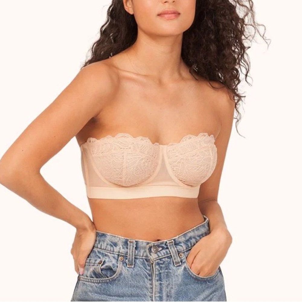 Lively Lace Strapless Bra in Toasted Almond 34C